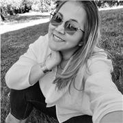 Titulada en Educación, mención Dificultades en el Aprendizaje, también tengo un máster en orientación educativa 😉